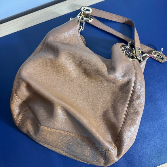 MICHAEL Michael Kors Fulton Large Shoulder Tote - Picture 7 of 10